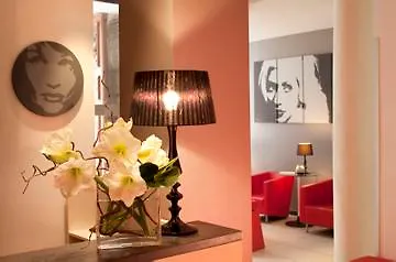 Hotel Villathena 3*